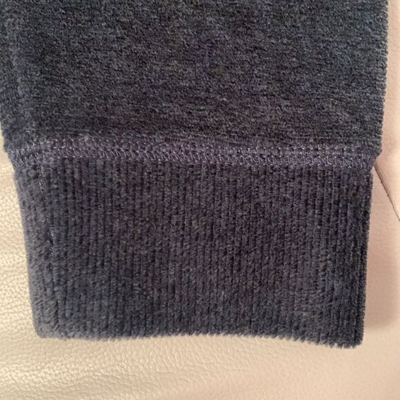 NWT Tommy Bahama Stone Crest Terry Cloth Crew Neck Shirt Men’s Size SP - Picture 5 of 10